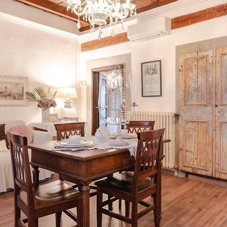 Apartmán La Finestra Sul Borgo Dimora Storica Laterina Exteriér fotografie