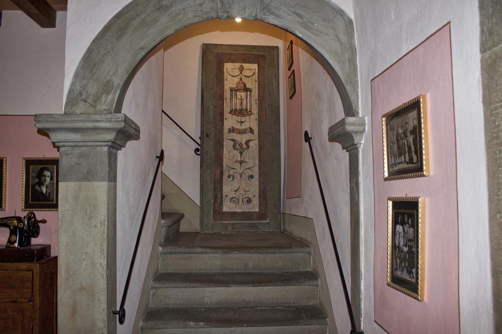 Apartmán La Finestra Sul Borgo Dimora Storica Laterina Exteriér fotografie